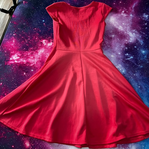 Pink Size Small Summer Dress Stretchy Fabric - Picture 2 of 6